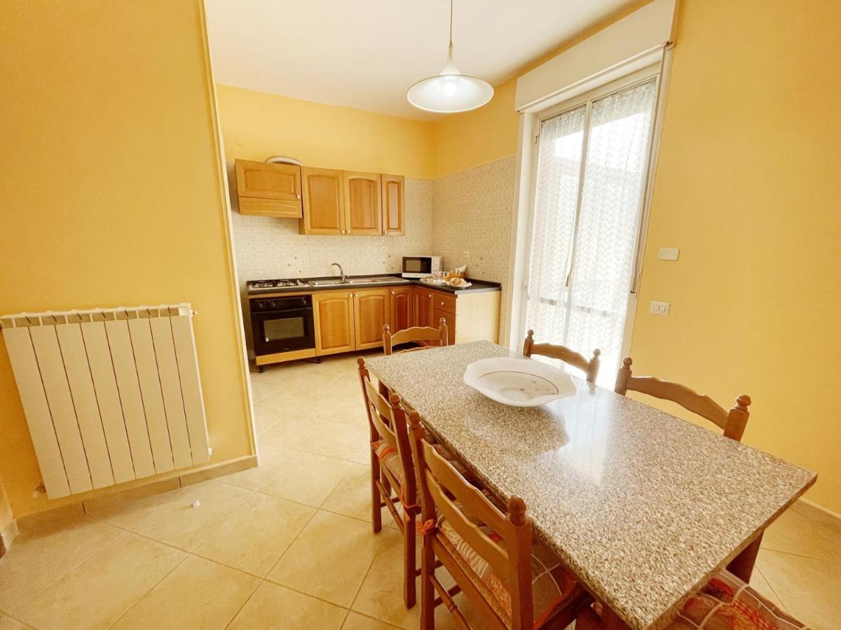 Flavia Apartment Castellammare di Stabia Dış mekan fotoğraf
